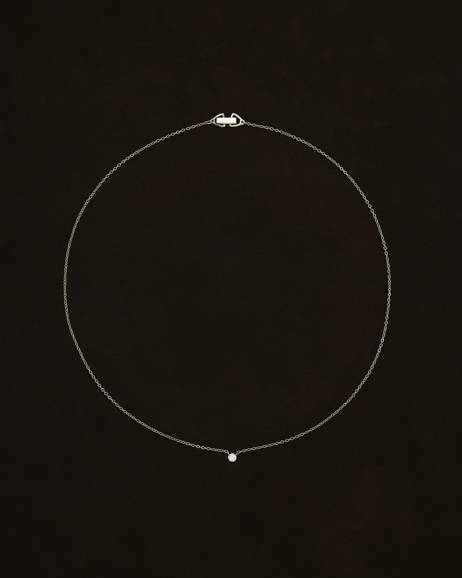 Oda Floating Necklace