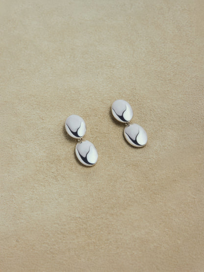 Emberly Oval Earrings