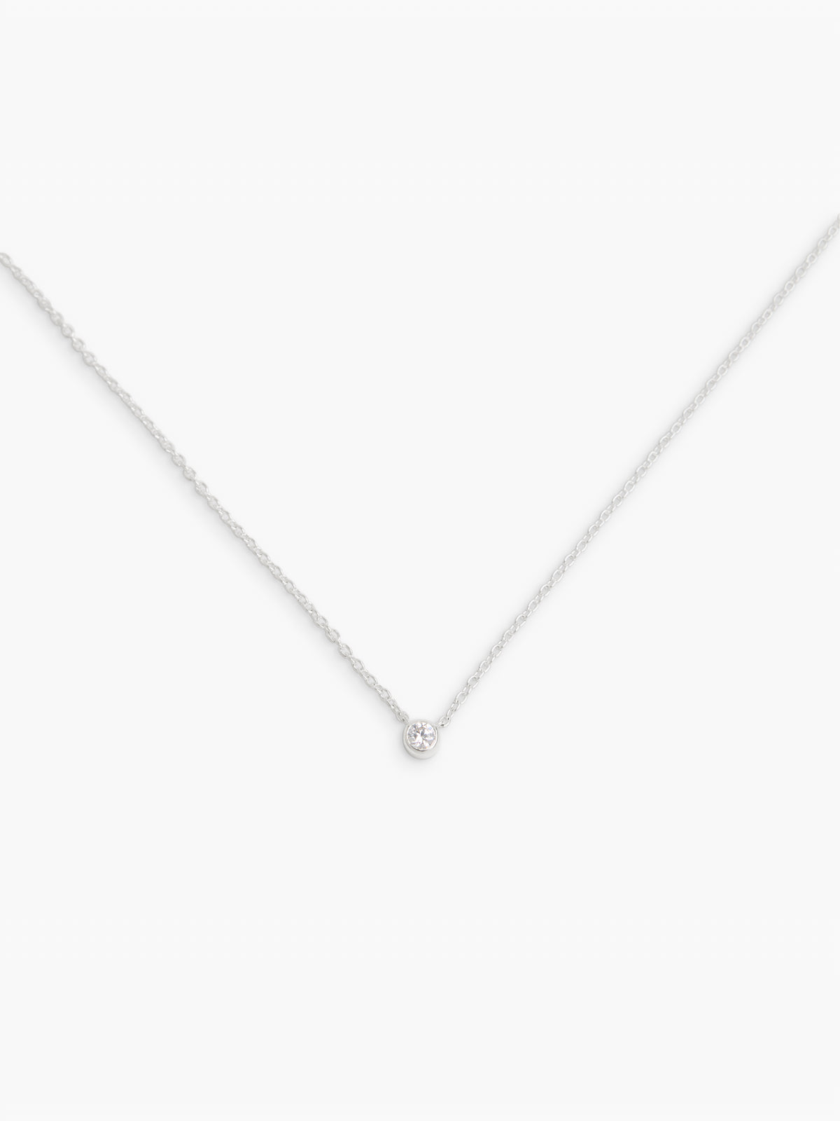 Oda Floating Necklace