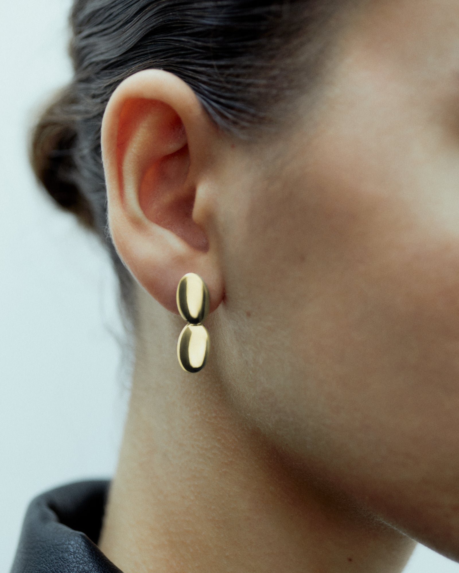 Emberly Oval Earrings