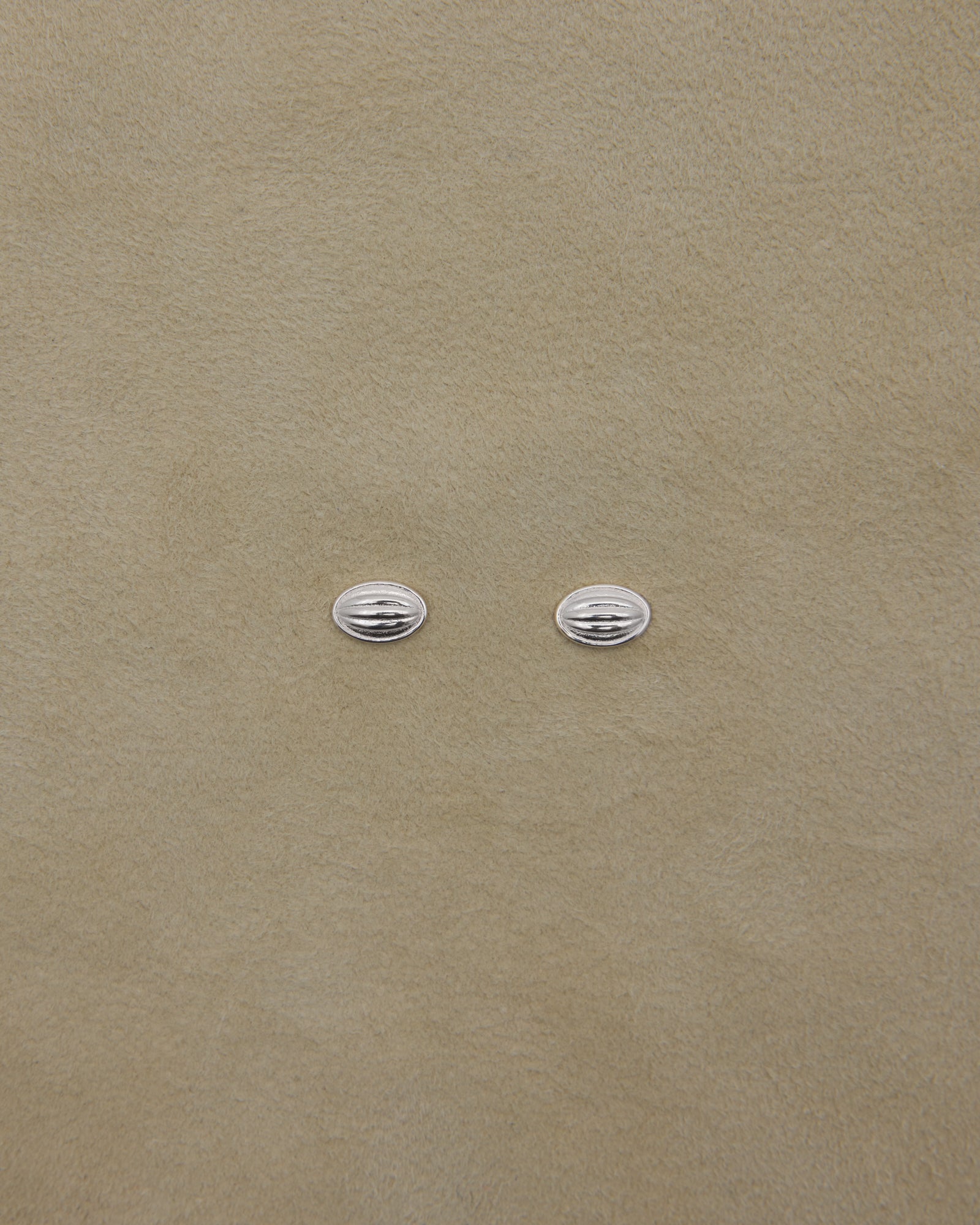 Contour Mini Earstuds